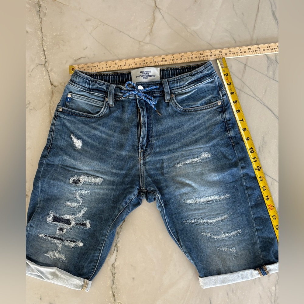 H&M Men's Blue Distressed Jean Shorts